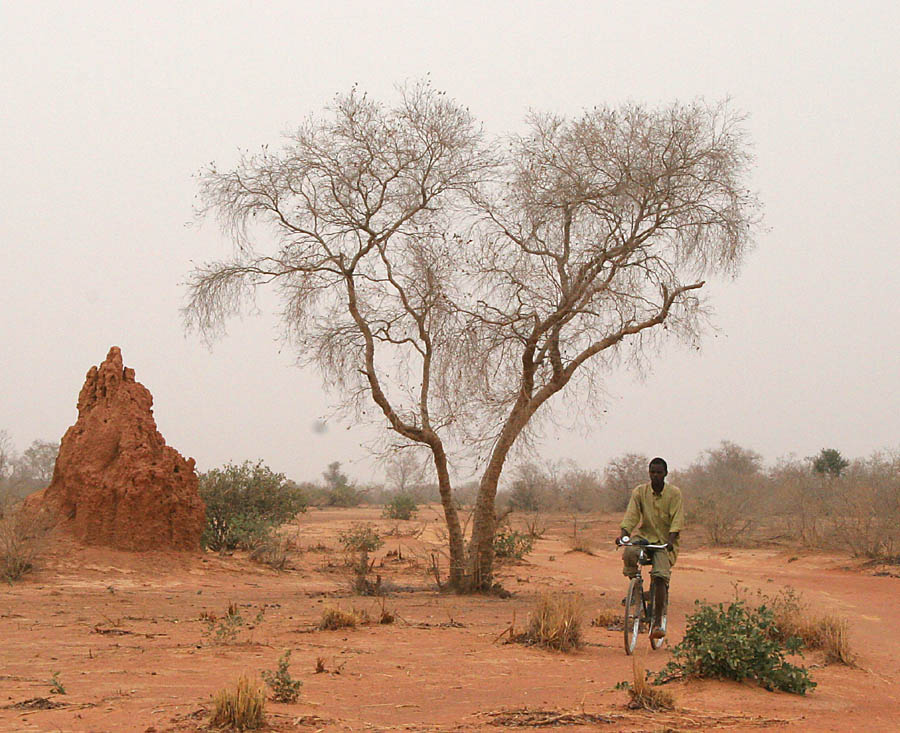 The junction to Tondi Fou