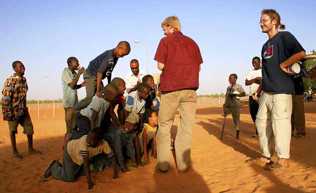 Constructing a pyramid 2